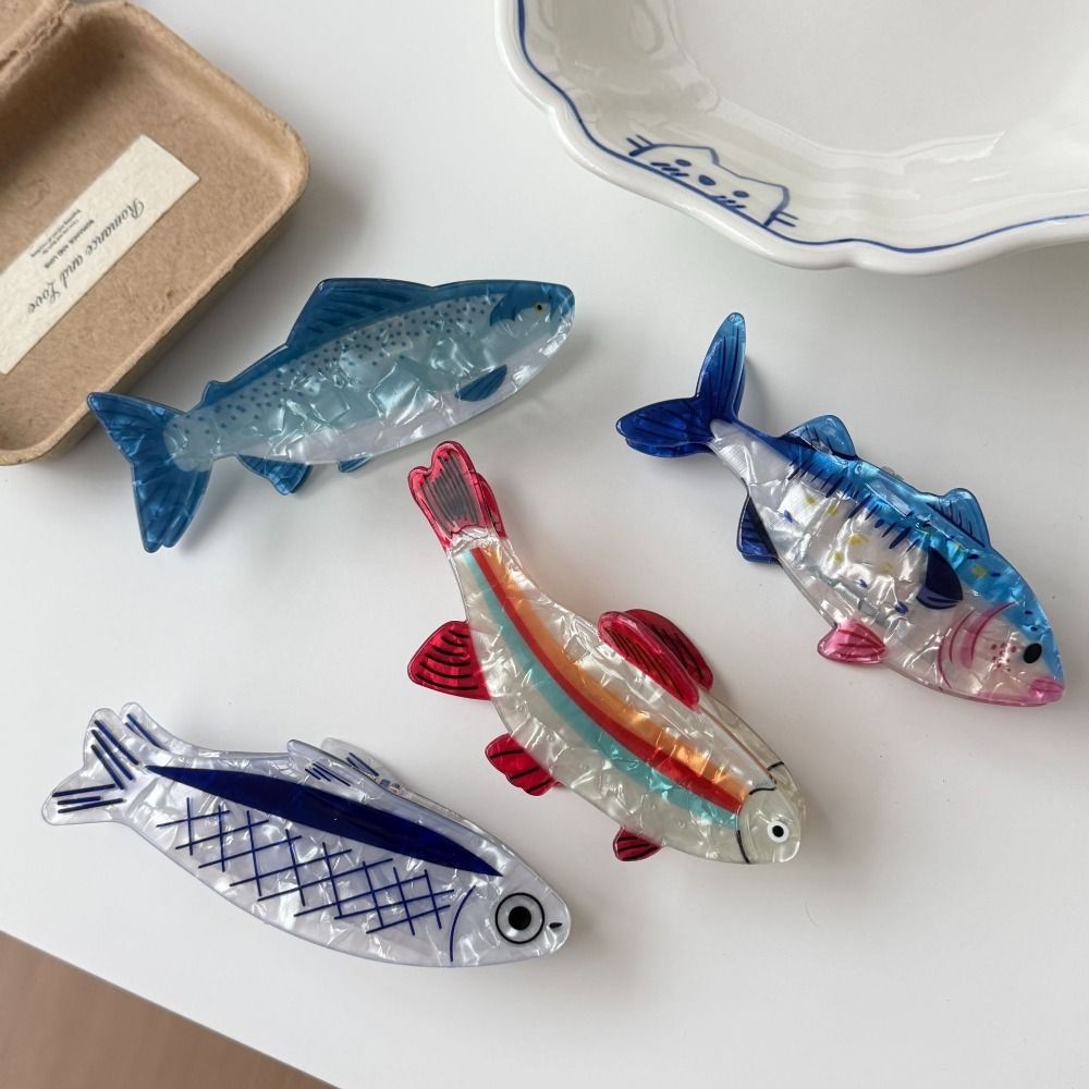 4個入りヘアピン 海洋動物ヘアクロー PVC金魚 海洋生物  - Korean Women Lifestyle のレビューと価格